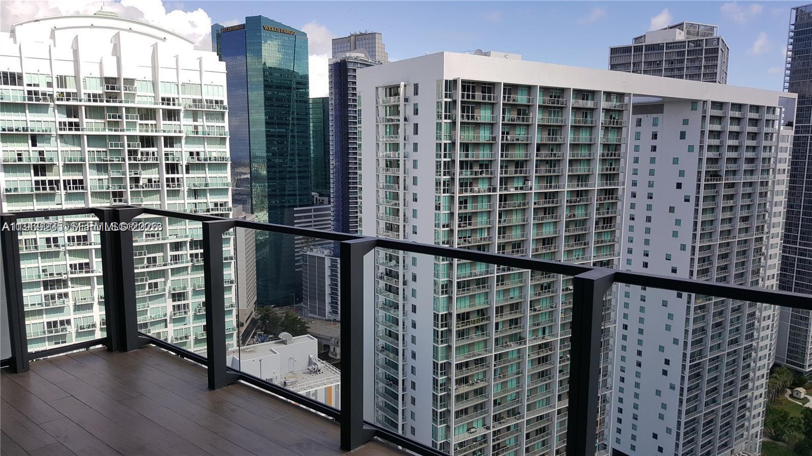 68 SE 6th Street 3305, Miami, FL 33131, Miami