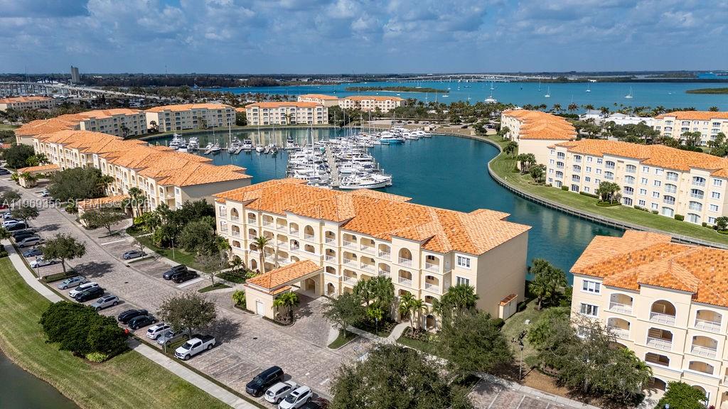 17 Harbour Isle Drive W 103, Fort Pierce, FL 34949, Fort Pierce