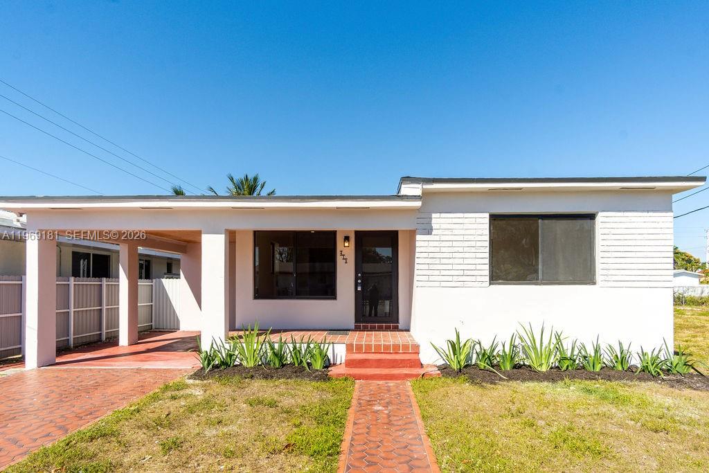 415 E 52nd Street, Hialeah, FL 33013, Hialeah