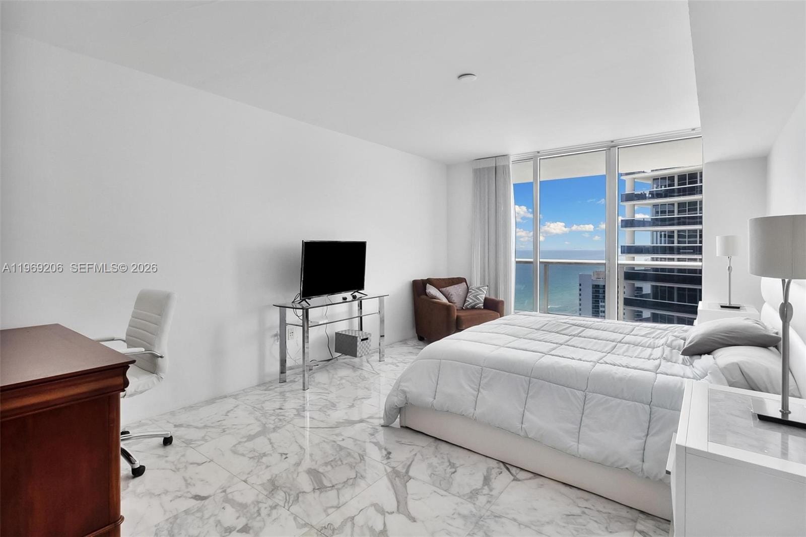 1830 S Ocean Drive 2906 — photo 9