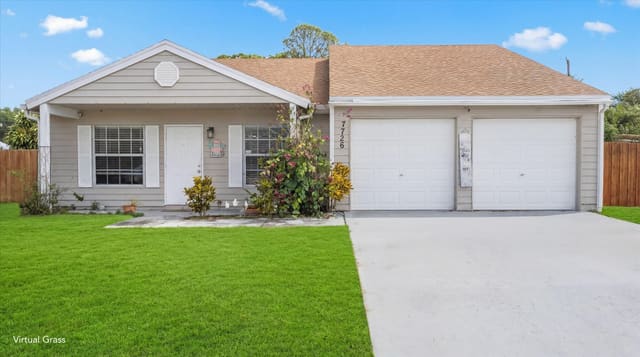 7726 Blairwood Circle E, Lake Worth, FL 33467