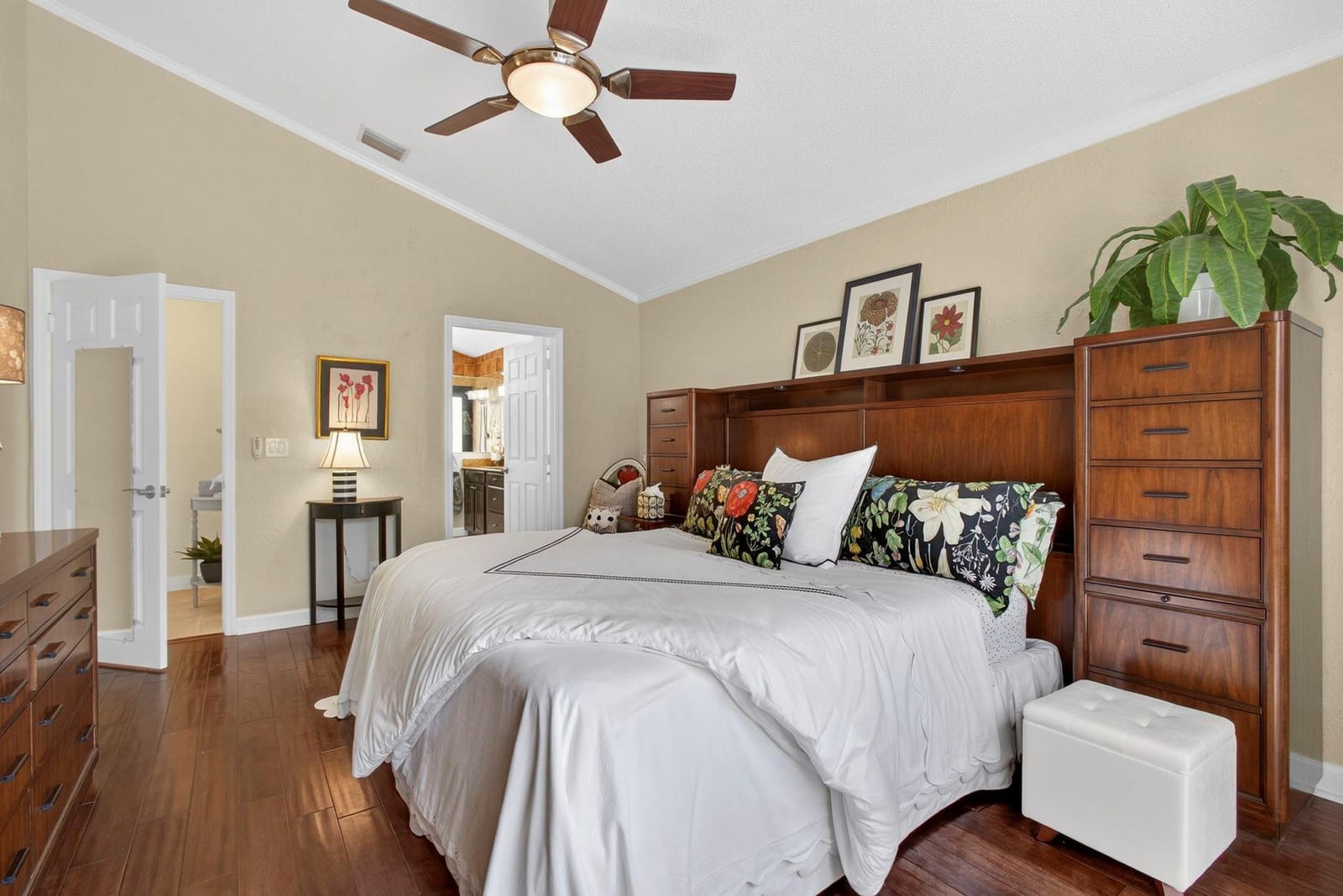 12 Wyndham Lane, Palm Beach Gardens, FL 33418 photo 11