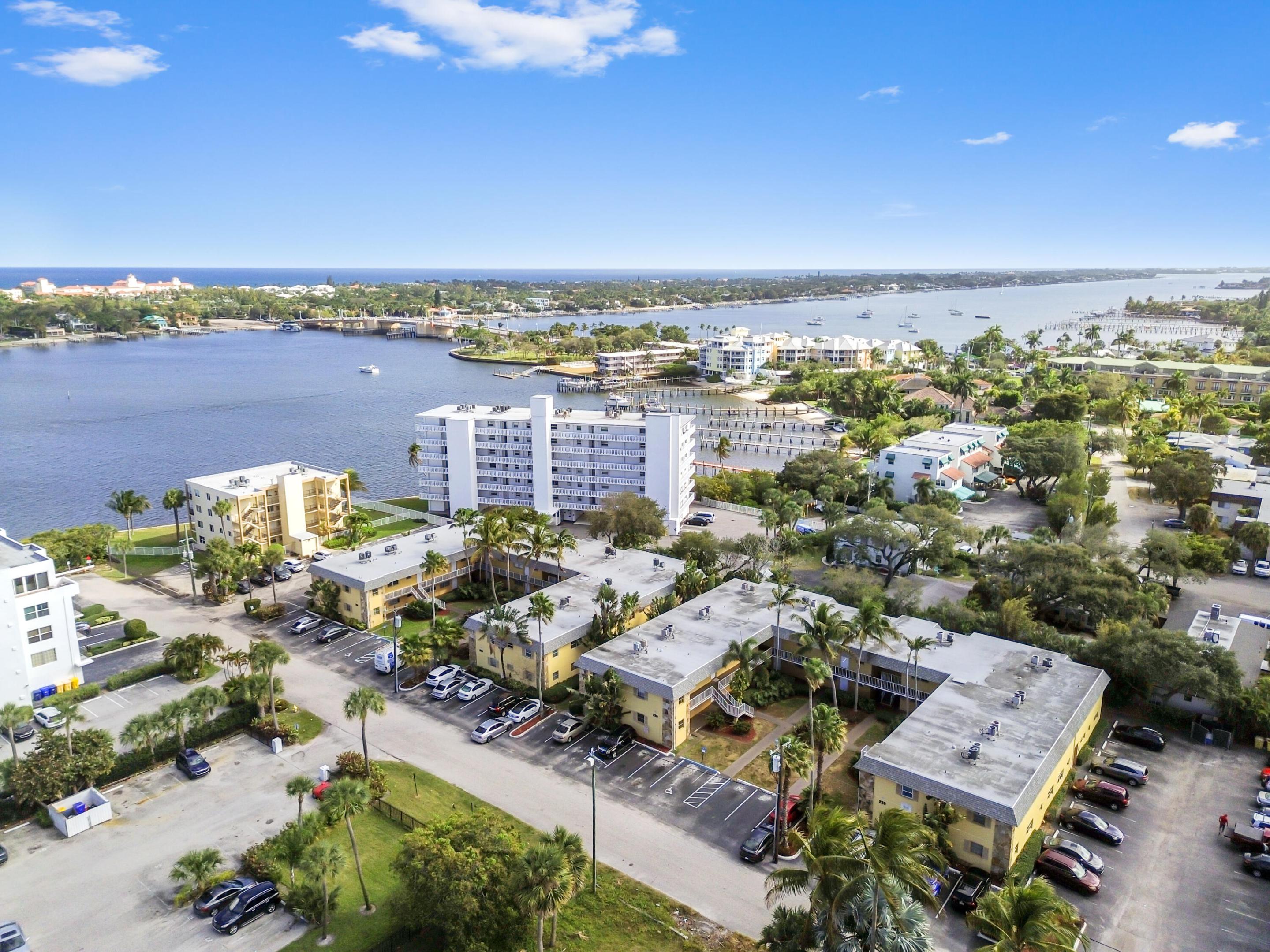 240 Croton Avenue 102, Lantana, FL 33462, Lantana