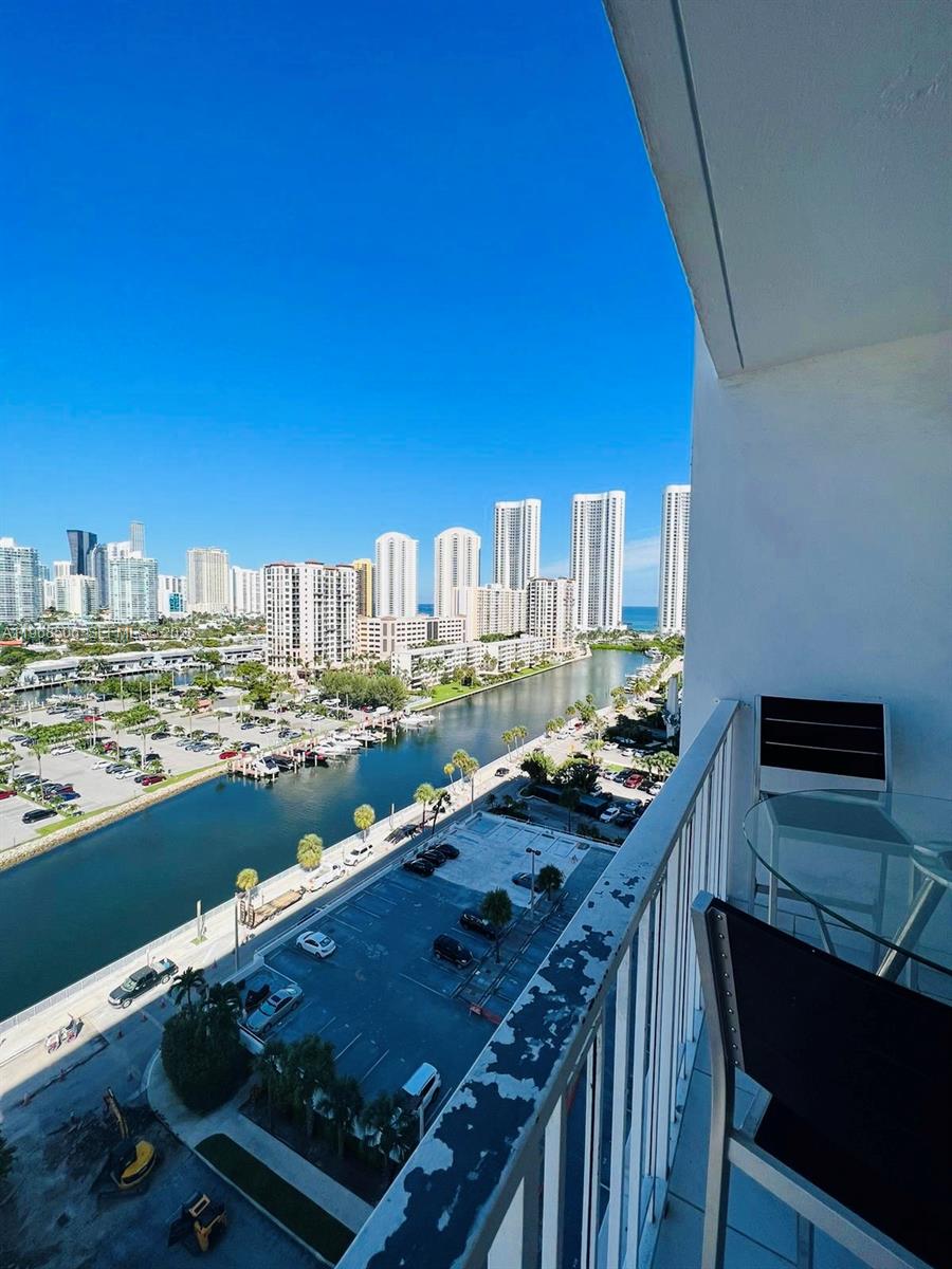 500 Bayview Drive 1417, Sunny Isles Beach, FL 33160, Sunny Isles Beach