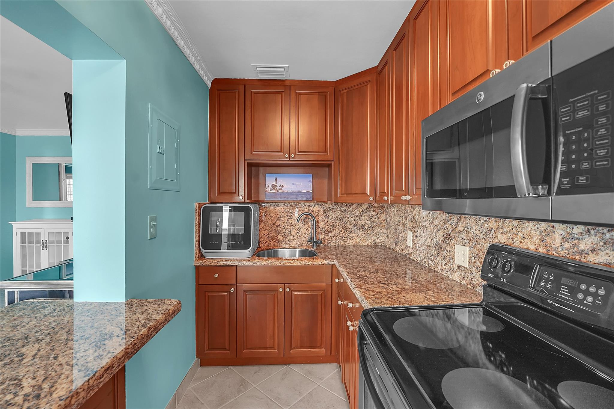 1187 Hillsboro Mile 9e, Hillsboro Beach, FL 33062 photo 16