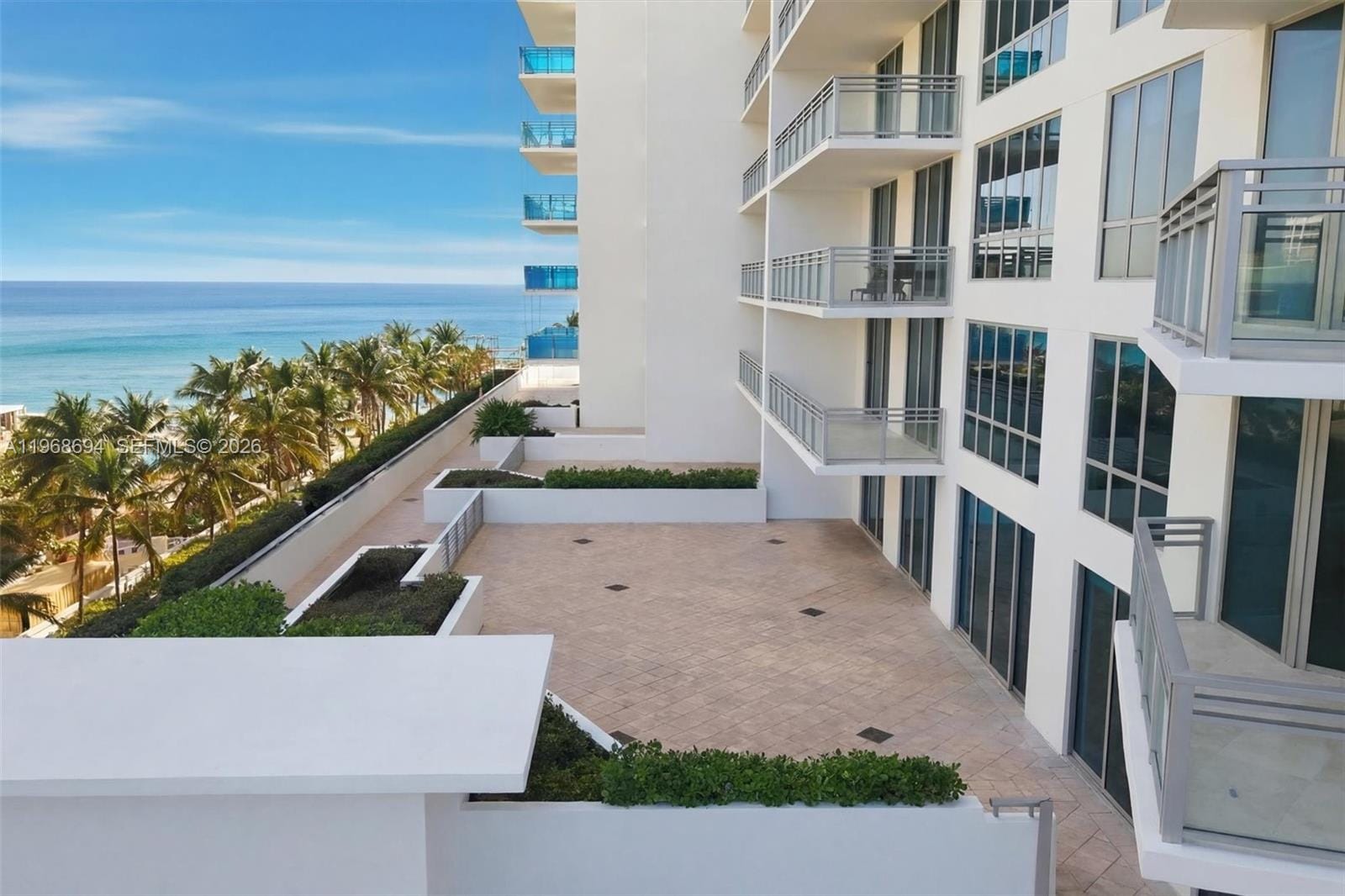 3535 S Ocean Drive 406, Hollywood, FL 33019 photo 1