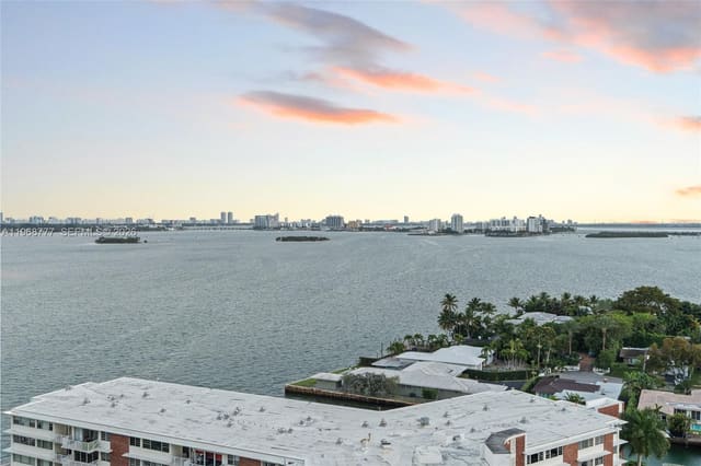 4000 Towerside Terrace 1712, sold in The Towers Of Quayside Co, Miami, FL