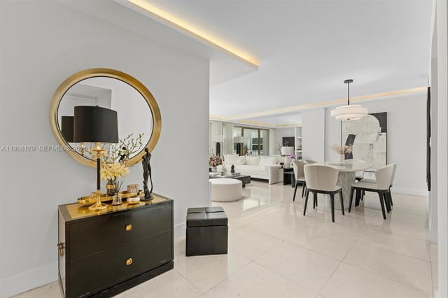 199 Ocean Lane Drive 311, sold in Commodore Club South Cond, Key Biscayne, FL