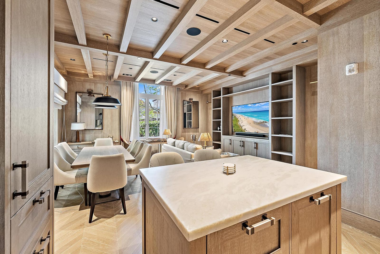 236 Phipps Plaza 101, Palm Beach, FL 33480 photo 13