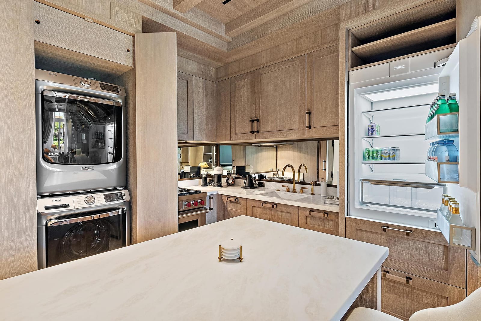 236 Phipps Plaza 101, Palm Beach, FL 33480 photo 15