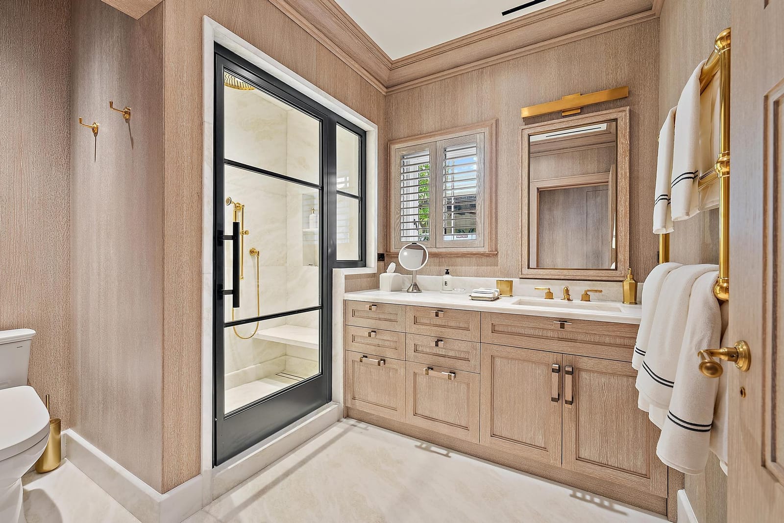 236 Phipps Plaza 101, Palm Beach, FL 33480 photo 20