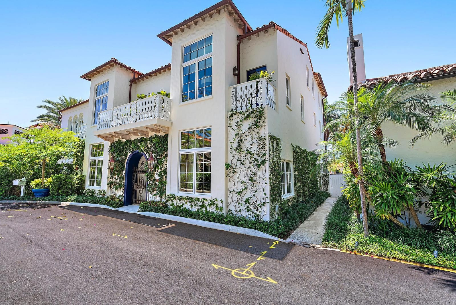 236 Phipps Plaza 101, Palm Beach, FL 33480 photo 23