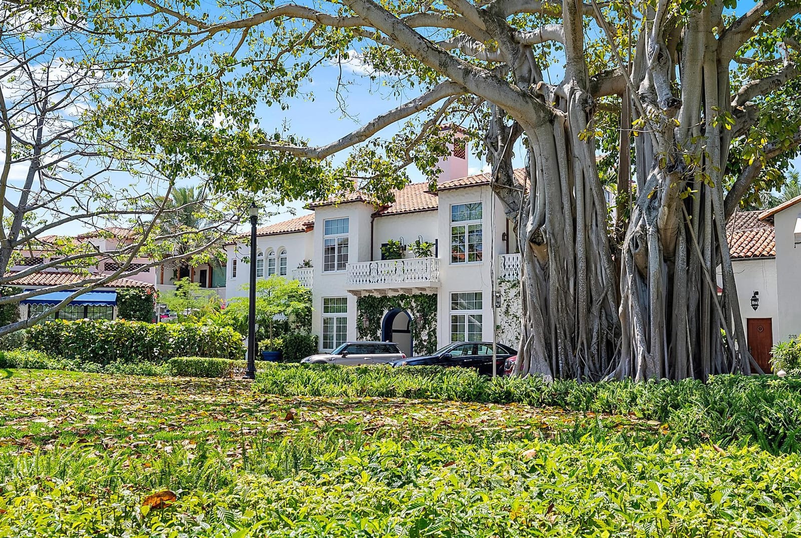 236 Phipps Plaza 101, Palm Beach, FL 33480 photo 25