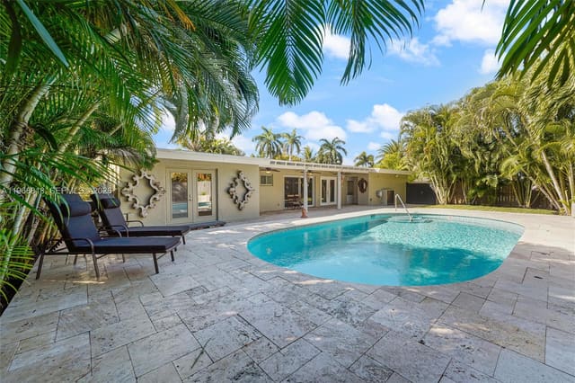 2935 NE 21st Terrace, Fort Lauderdale, FL 33306