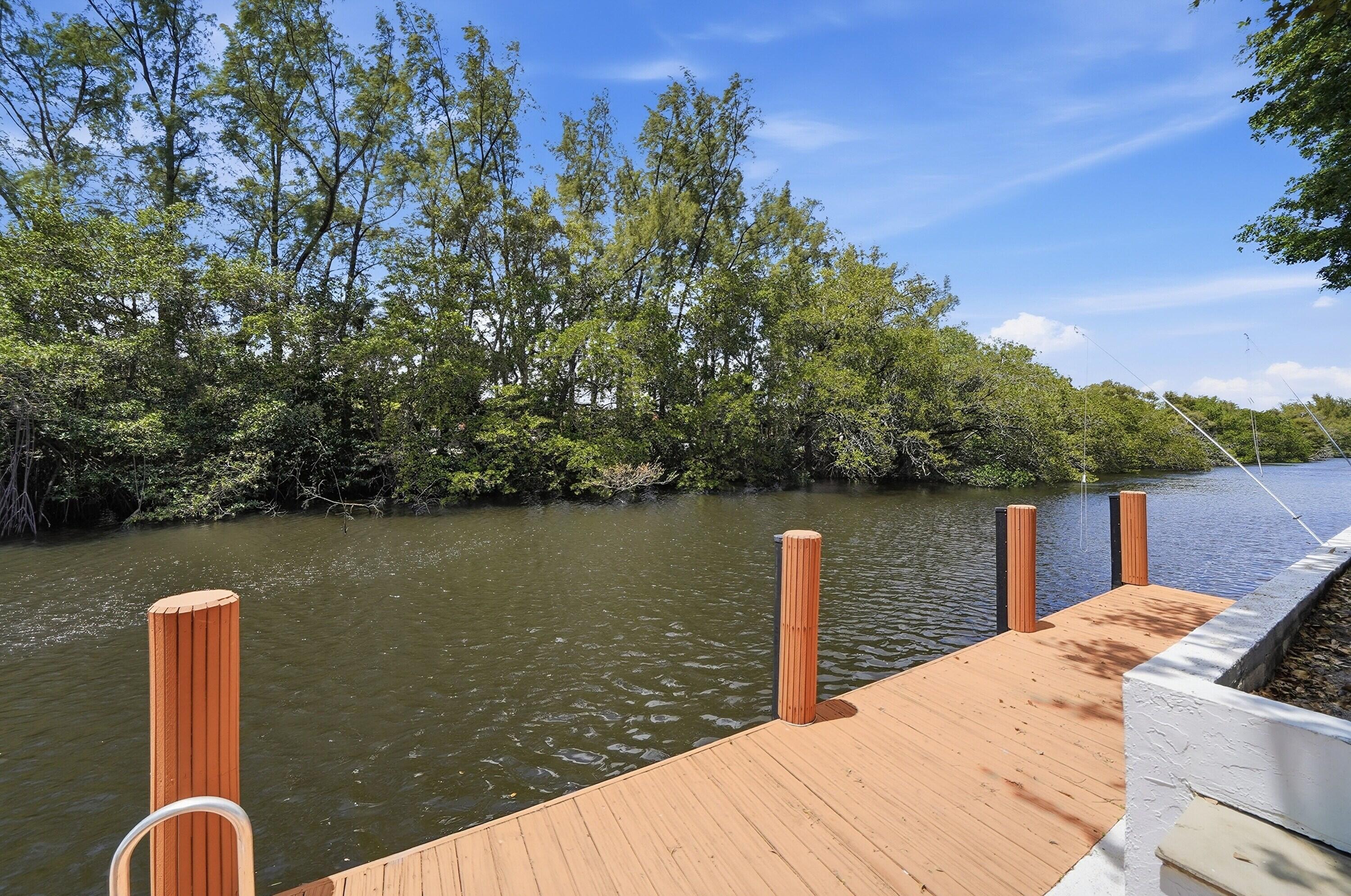 1400 NE 57th Street 304, Fort Lauderdale, FL 33334