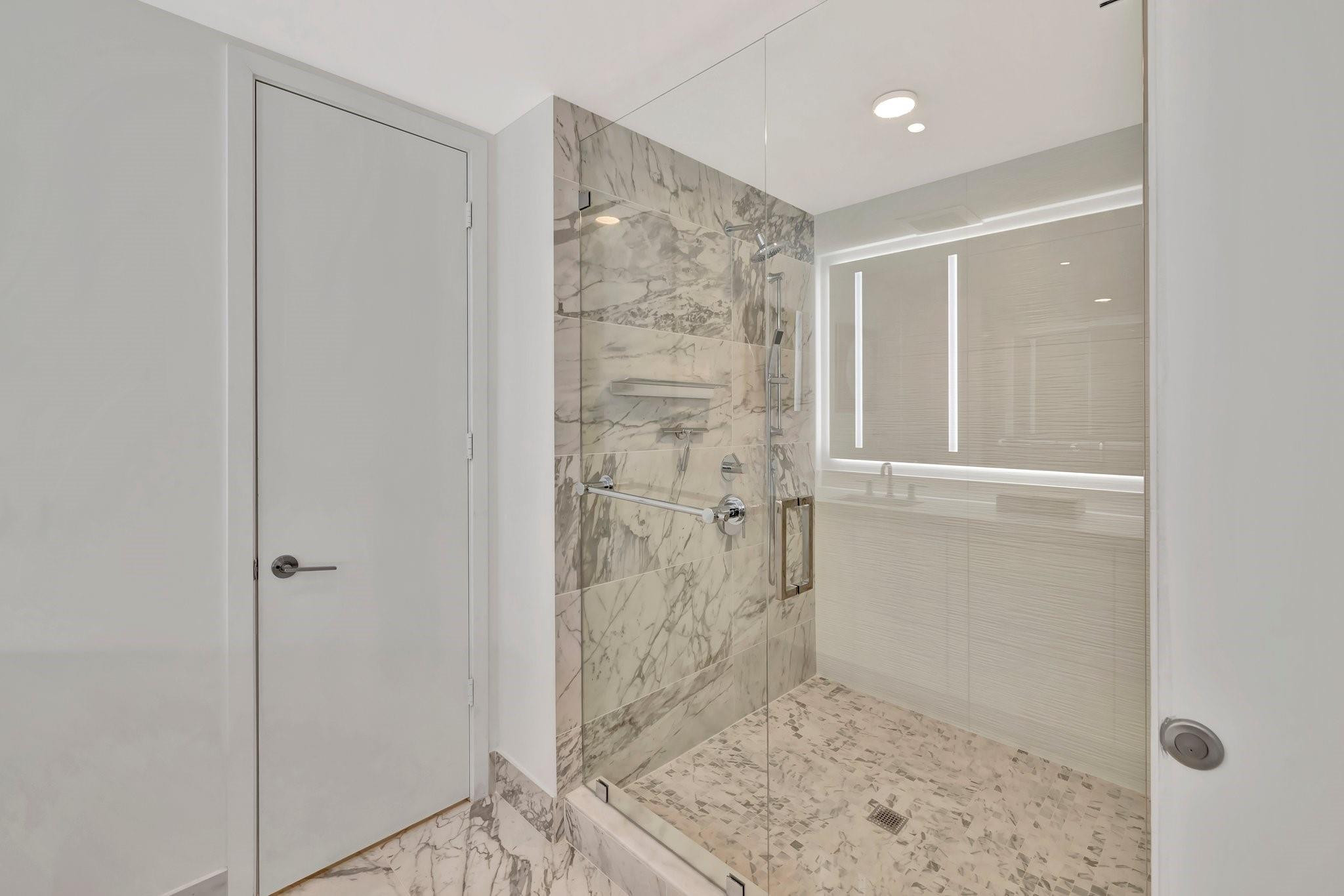 612 Bayshore Drive 301, Fort Lauderdale, FL 33304 photo 29