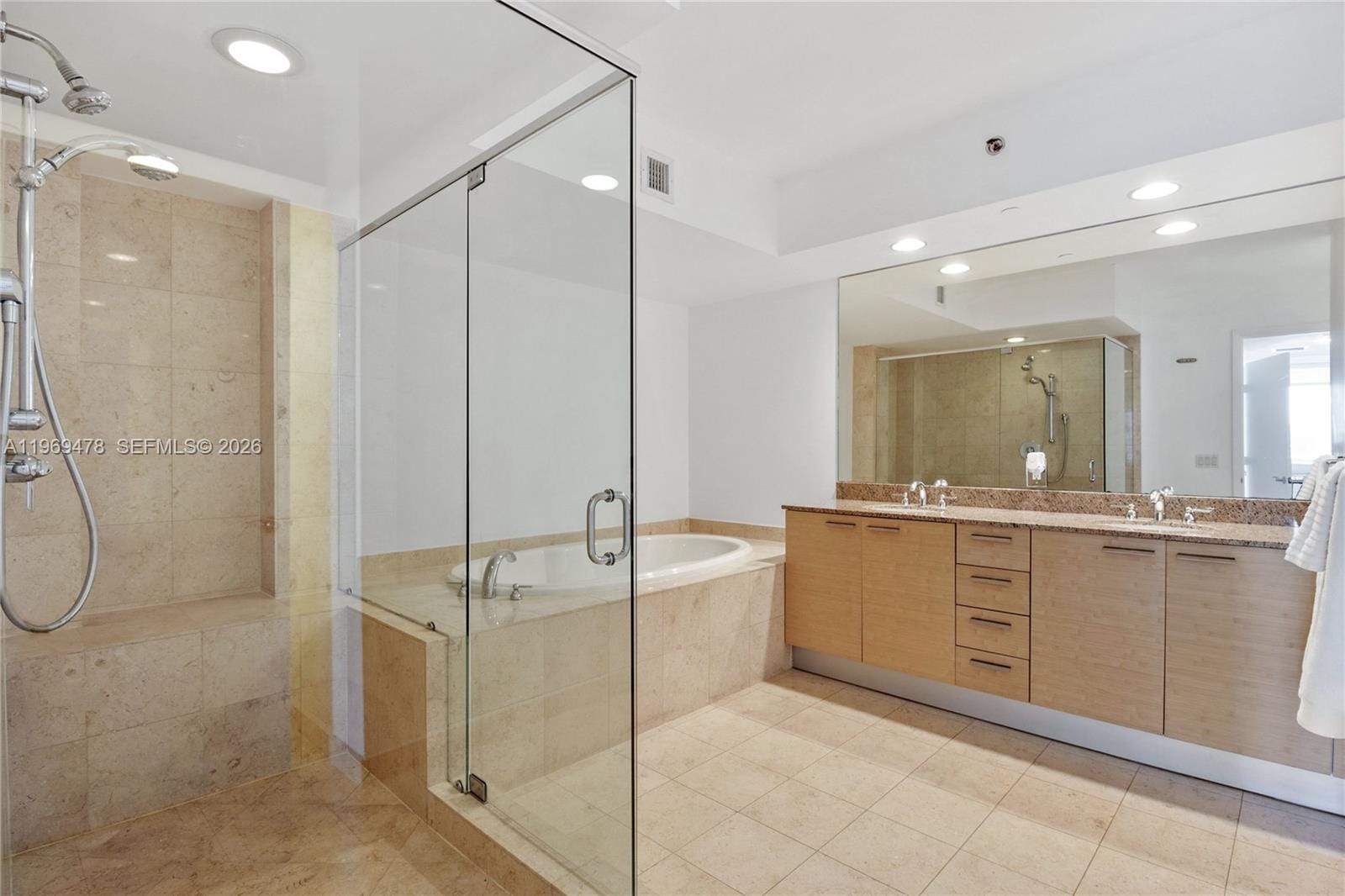 1830 S Ocean Drive 3211 — photo 12