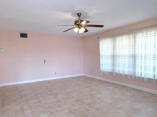 624 Pines Knoll Drive D, Fort Pierce, FL 34982 photo 5