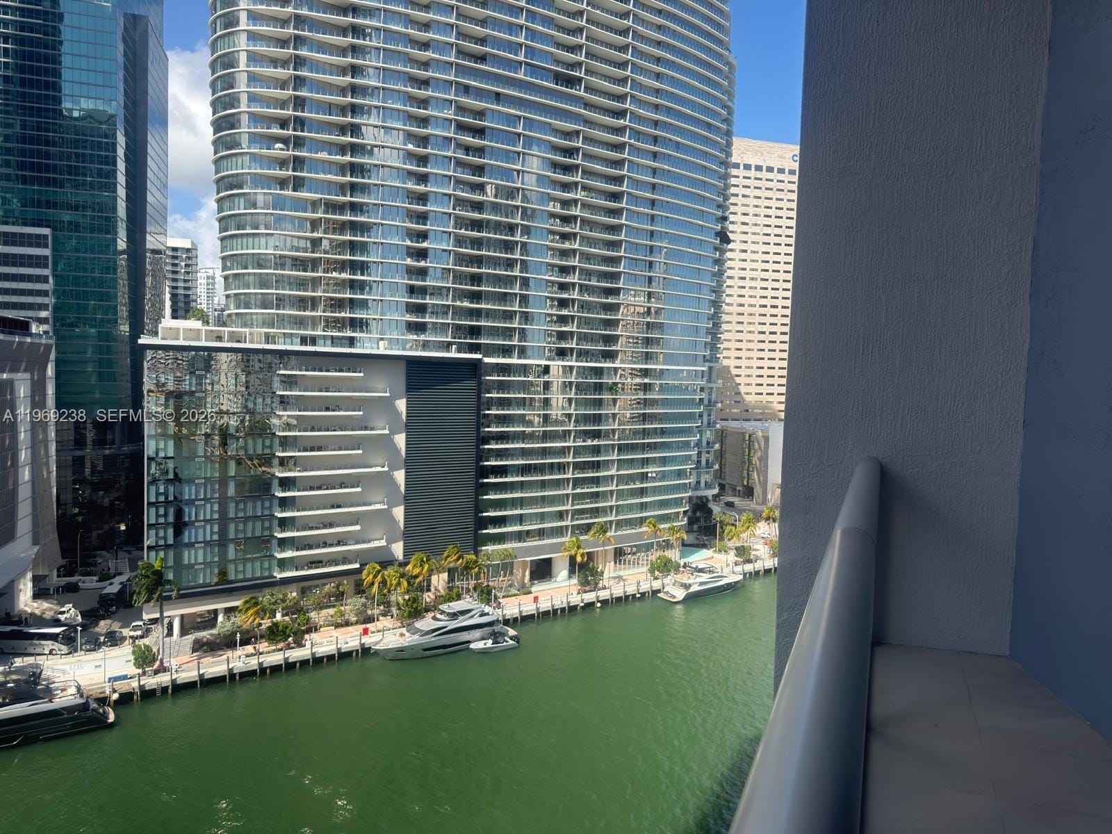 465 Brickell 1504, Miami, FL 33131 photo 3
