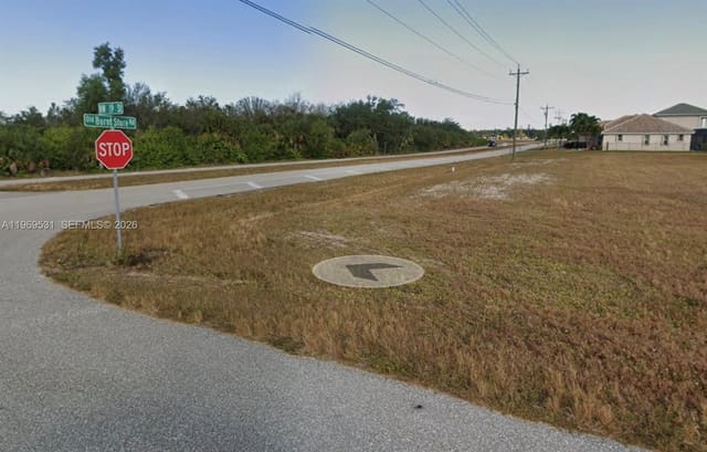 1901 Old Burnt Store Road N, Cape Coral, FL 33993
