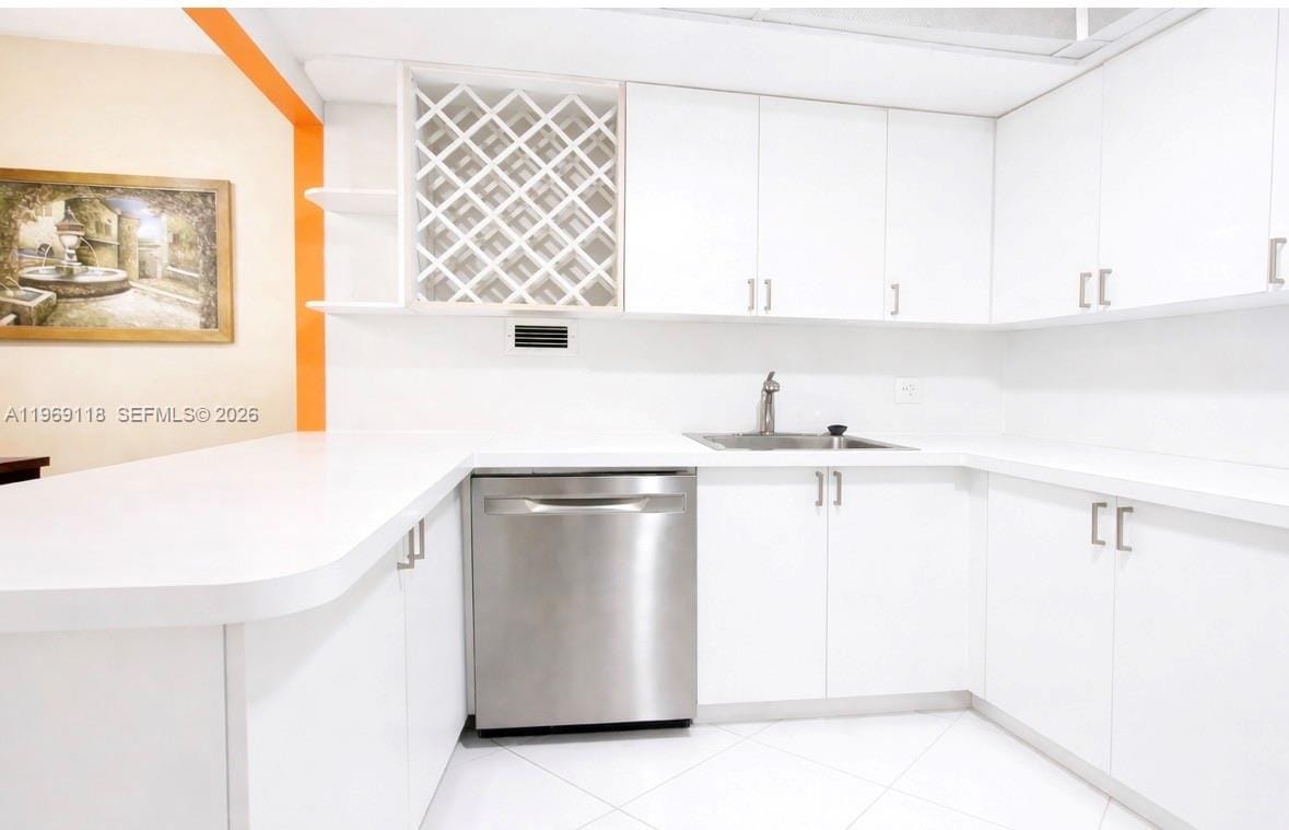 3505 S Ocean Drive 621, Hollywood, FL 33019 photo 10