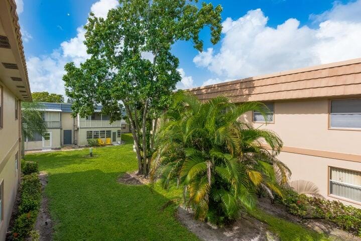 657 Brittany N, Delray Beach, FL 33446 photo 27