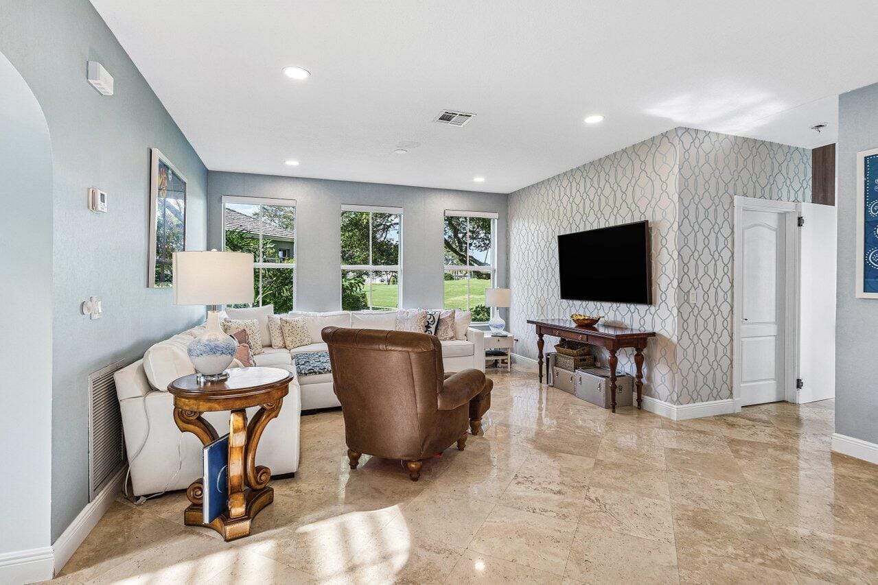 3905 NW 58th Street, Boca Raton, FL 33496 photo 4
