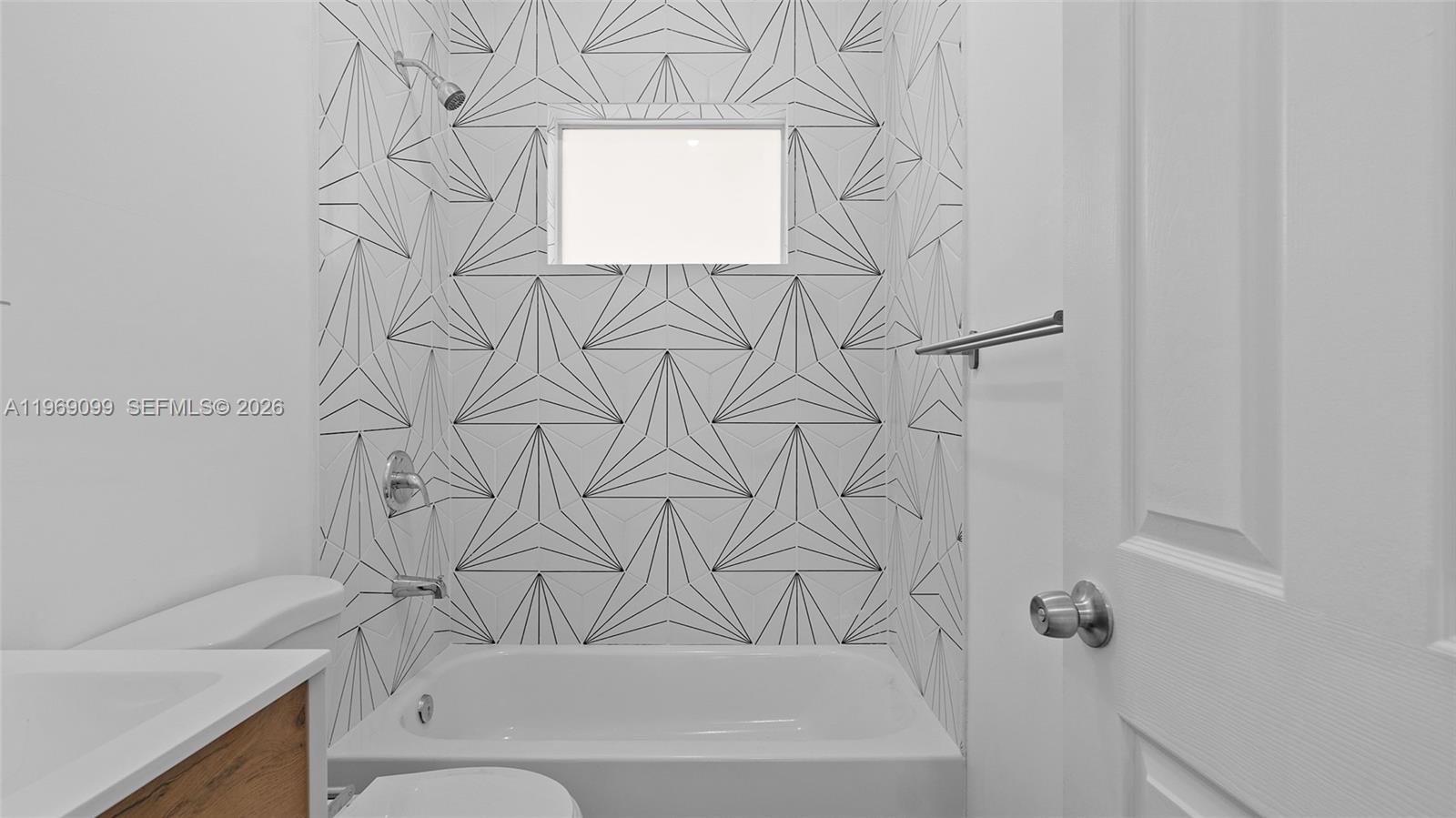 1561 Jefferson Avenue, Miami Beach, FL 33139 photo 13
