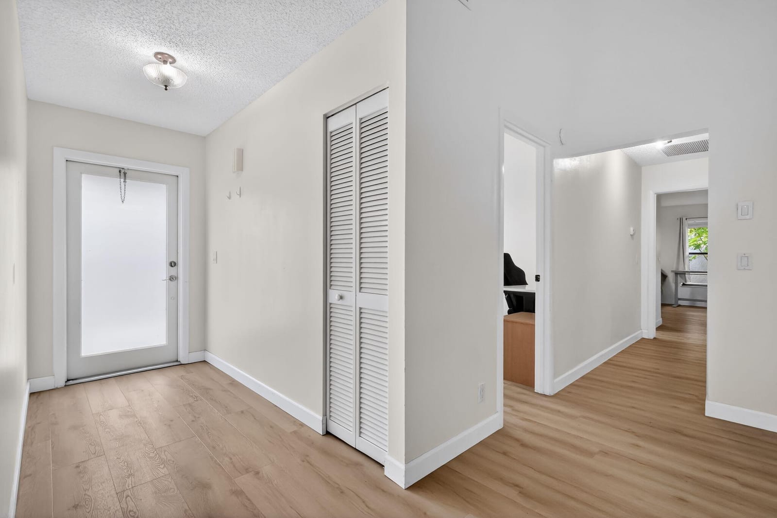 293 SW 28th Avenue, Delray Beach, FL 33445 photo 7