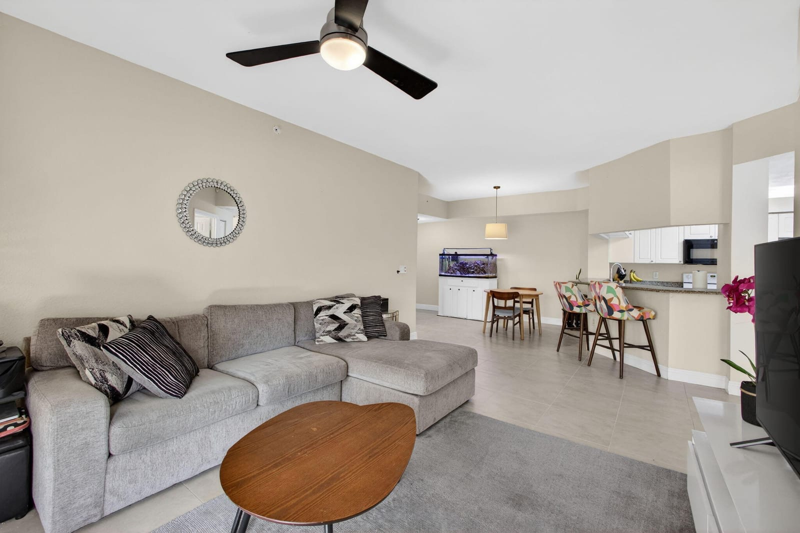 2727 Anzio Court 203 — photo 8