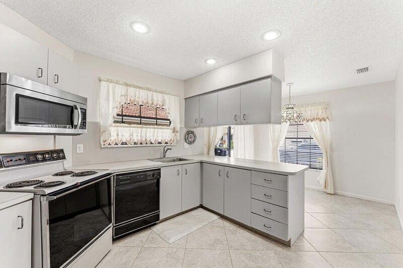 8638 Eagle Run Drive 15, Boca Raton, FL 33434 photo 6