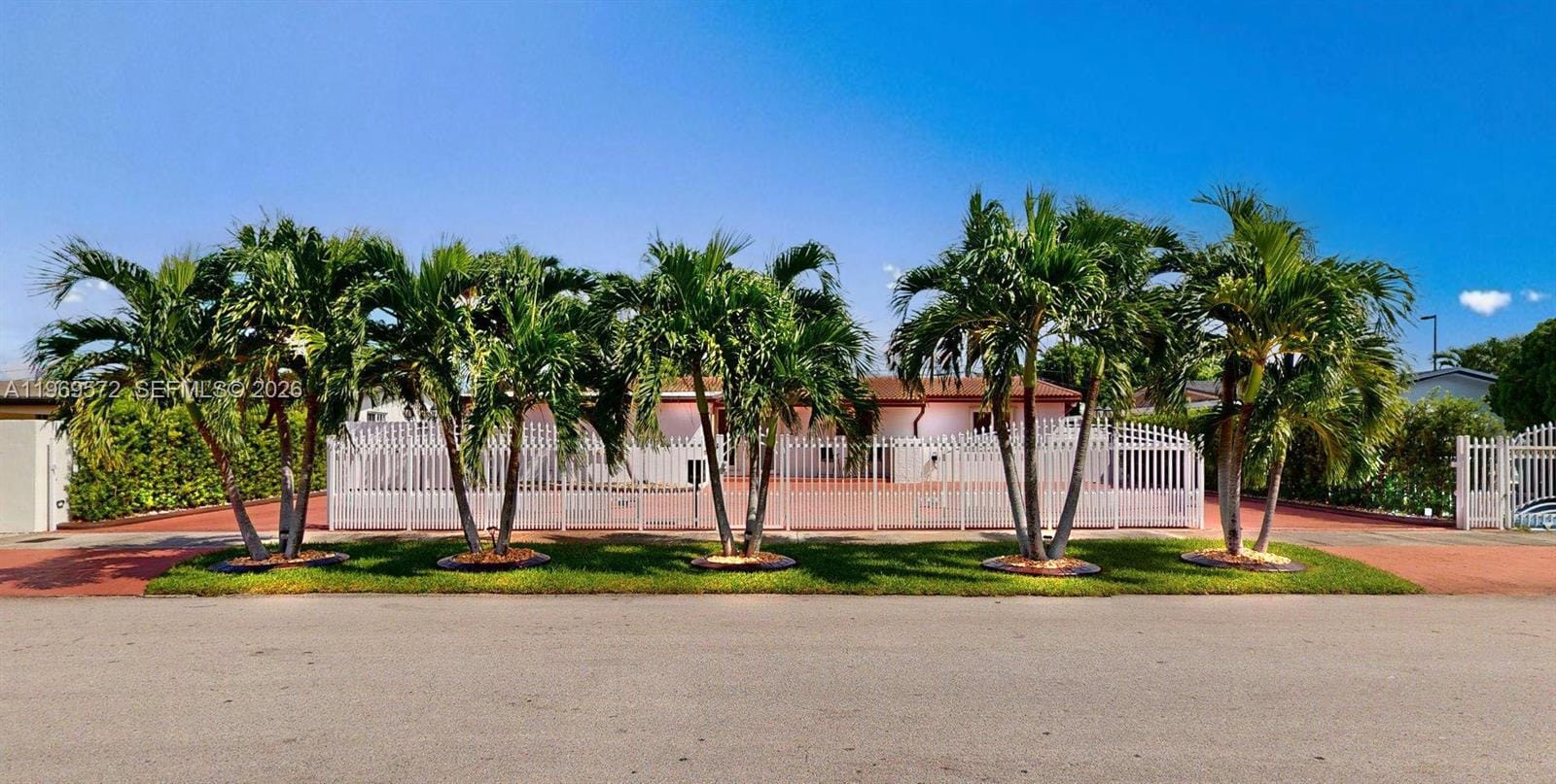 9331 SW 57th Terrace — photo 3