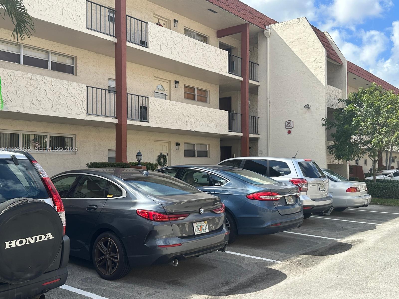 8960 S Hollybrook Boulevard 109, Pembroke Pines, FL 33025, Pembroke Pines