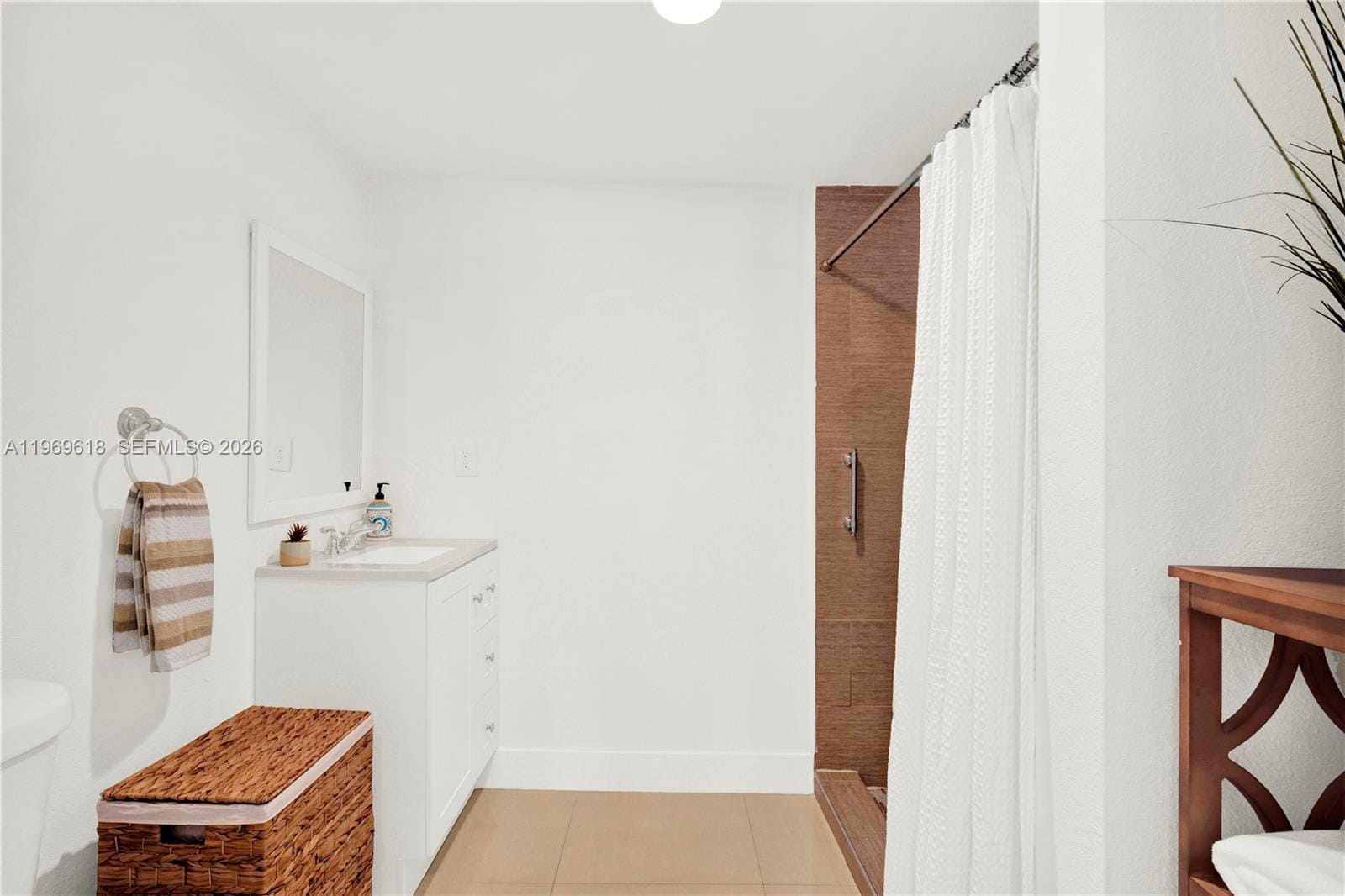 2006 SW 12th Street, Miami, FL 33135 photo 26