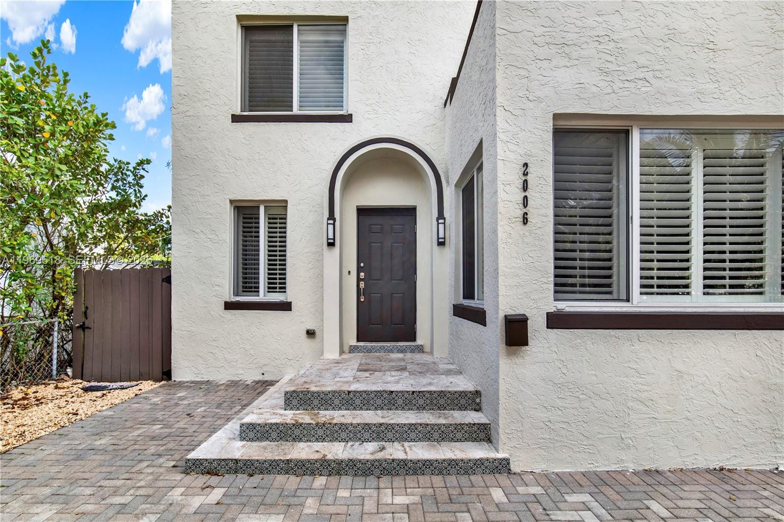 2006 SW 12th Street, Miami, FL 33135 photo 4
