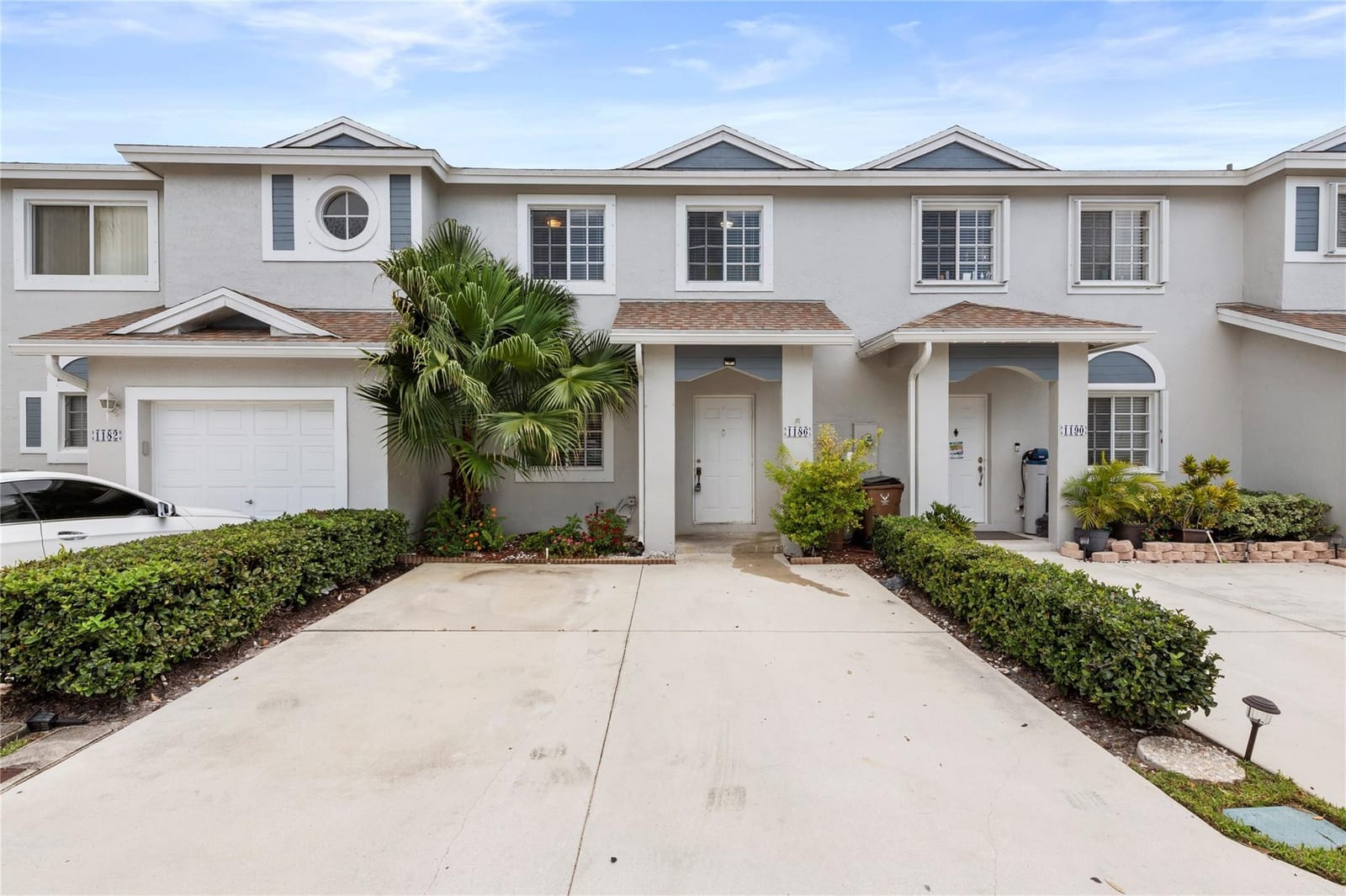 1186 SW 44th Avenue 1186 — photo 1