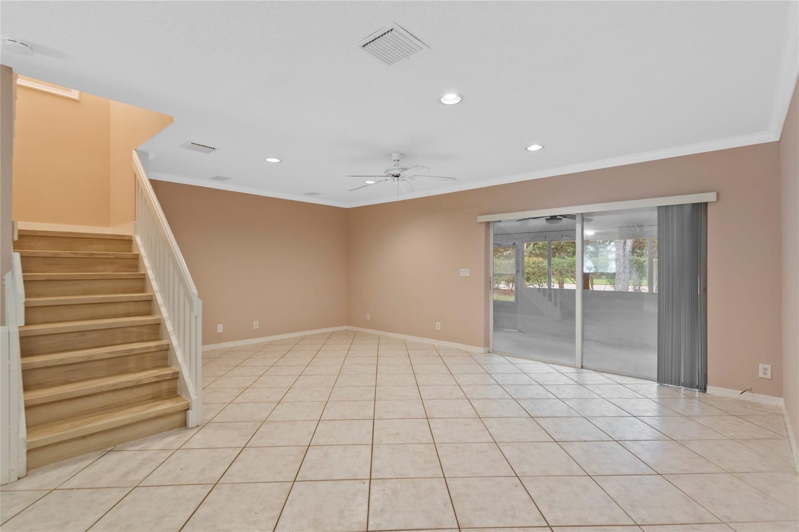 1186 SW 44th Avenue 1186 — photo 7