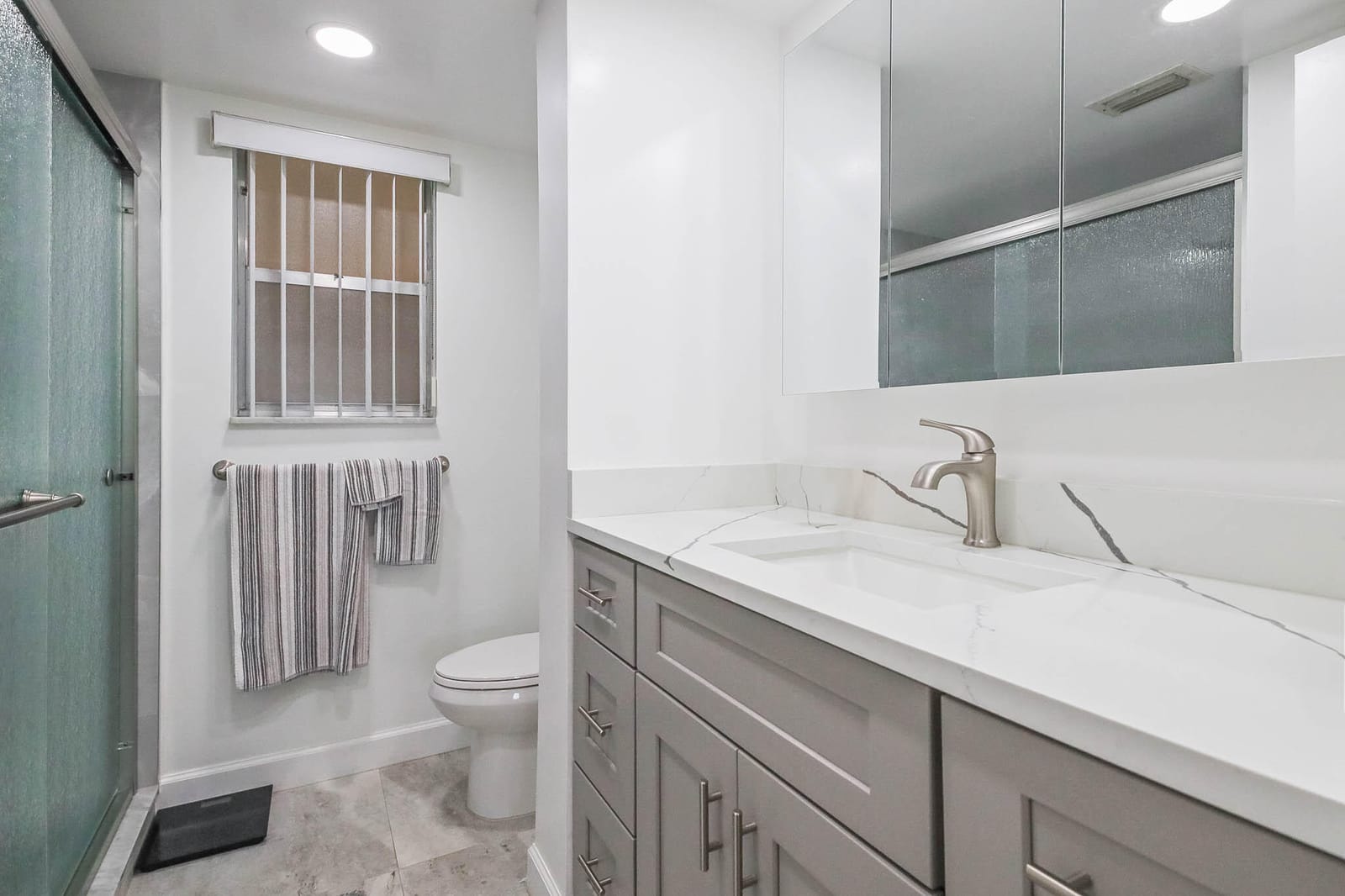 3755 Via Poinciana 106, Lake Worth, FL 33467 photo 14