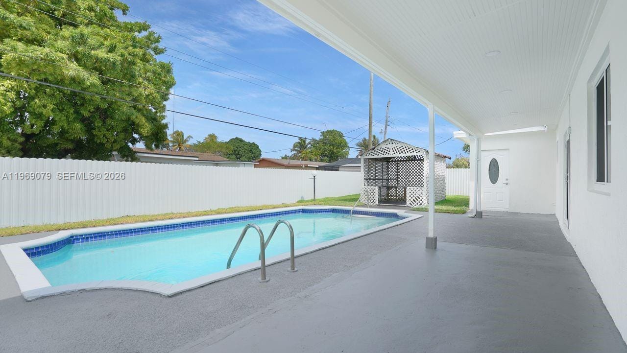 105 NE 213th Street, Miami Gardens, FL 33179 photo 25