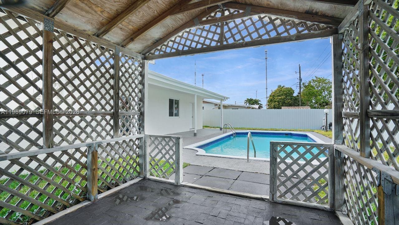 105 NE 213th Street, Miami Gardens, FL 33179 photo 27