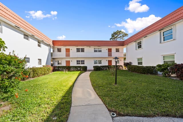 2600 SE Ocean Boulevard Jj-14, Stuart, FL 34996