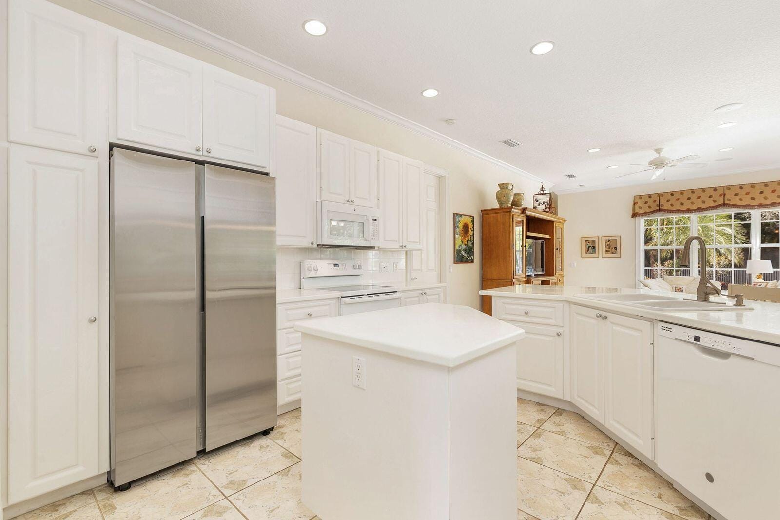 1910 Breakers Pointe Way, West Palm Beach, FL 33411 photo 14