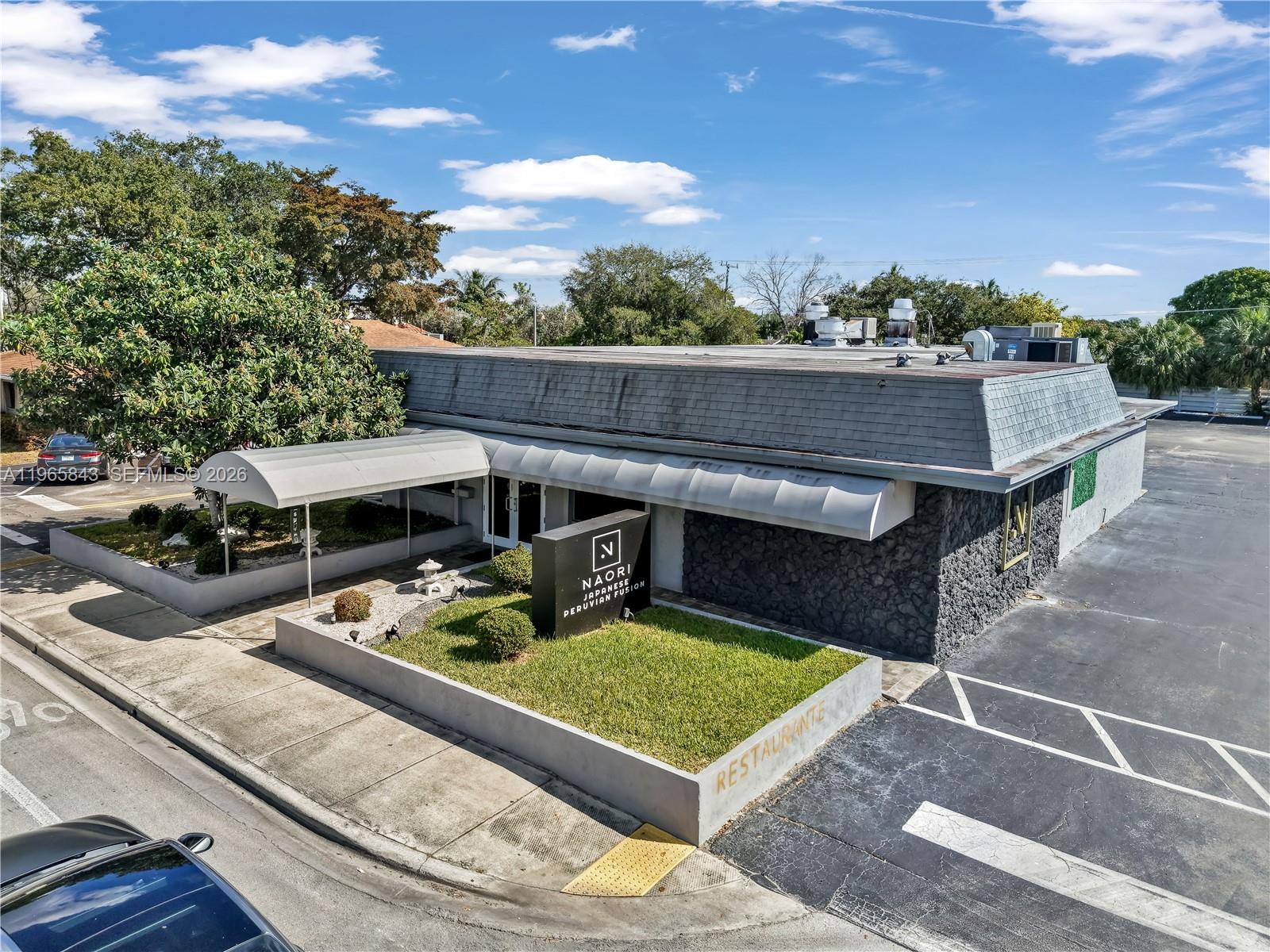 2220 N University Drive, Sunrise, FL 33322, Sunrise