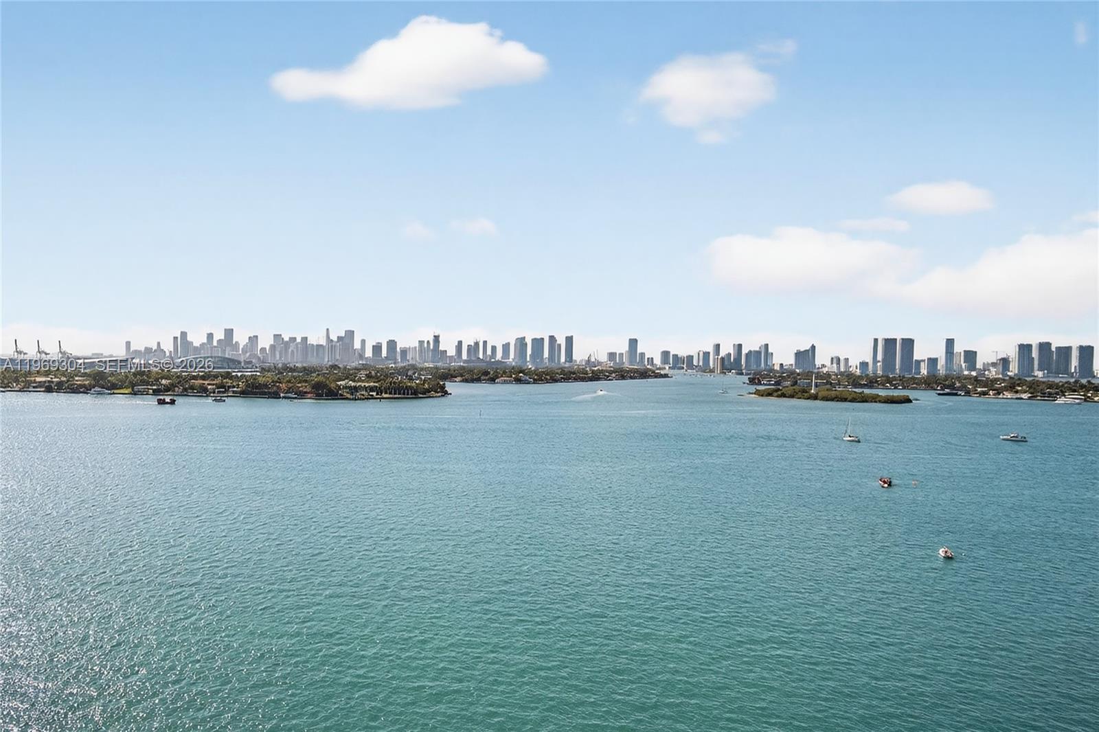 1100 W Ave 1522 1522, Miami Beach, FL 33139, Miami Beach