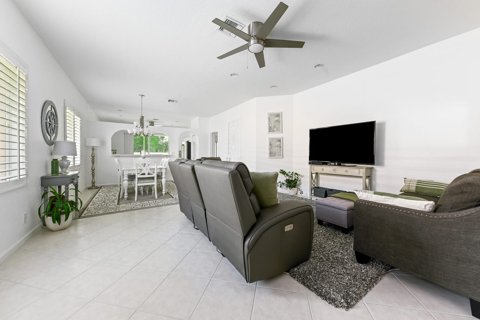 9142 Bay Point Circle — photo 4