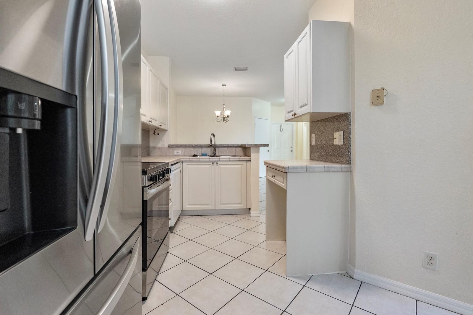 3811 NW 90th Way 3811, Sunrise, FL 33351 photo 3