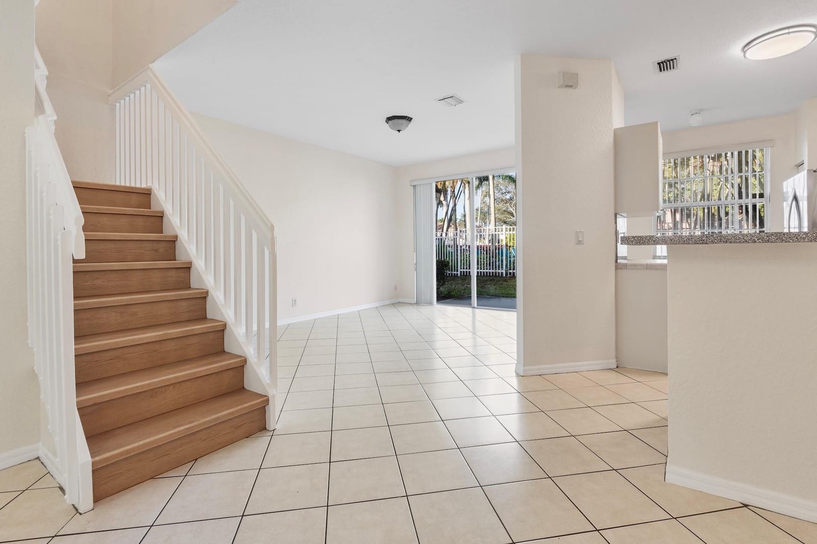 3811 NW 90th Way 3811, Sunrise, FL 33351 photo 6