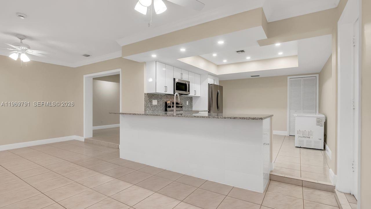 5300 Grant Street, Hollywood, FL 33021 photo 9