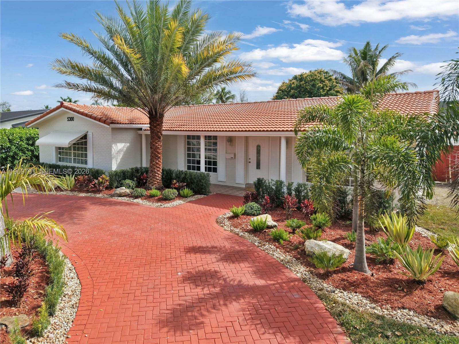 5300 Grant Street, Hollywood, FL 33021, Hollywood