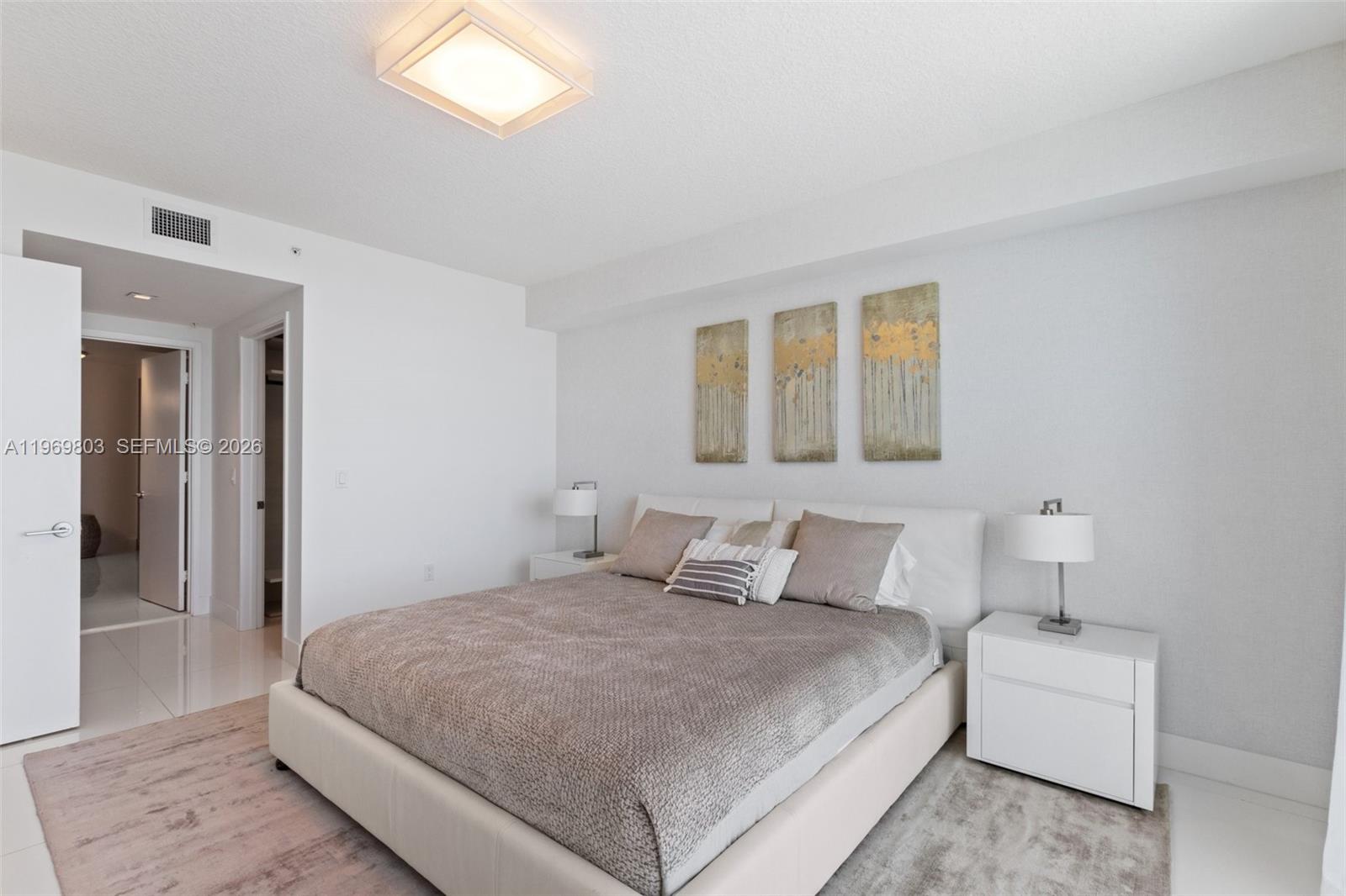 300 Sunny Isles Boulevard 4-2405, Sunny Isles Beach, FL 33160 photo 21